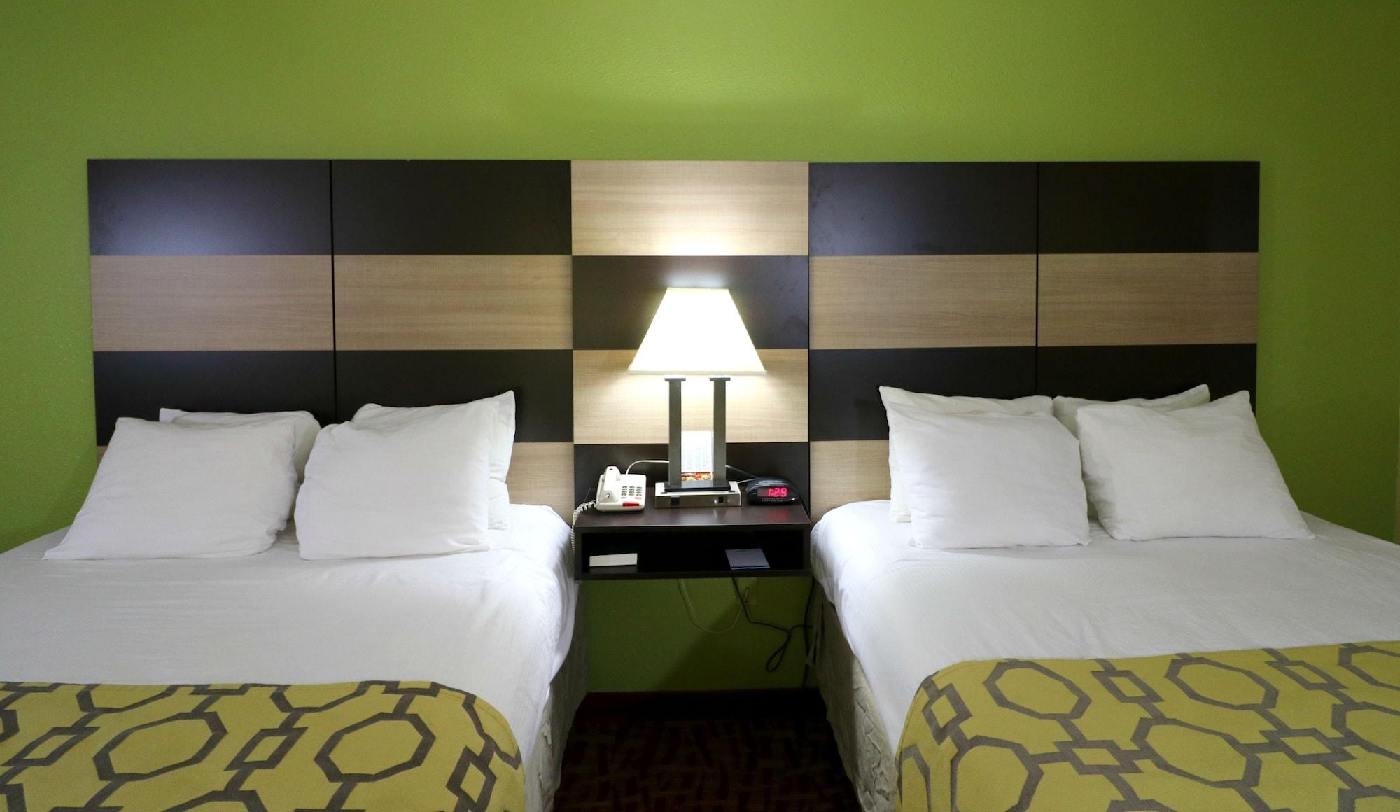 Baymont By Wyndham Sevierville Pigeon Forge Exterior photo