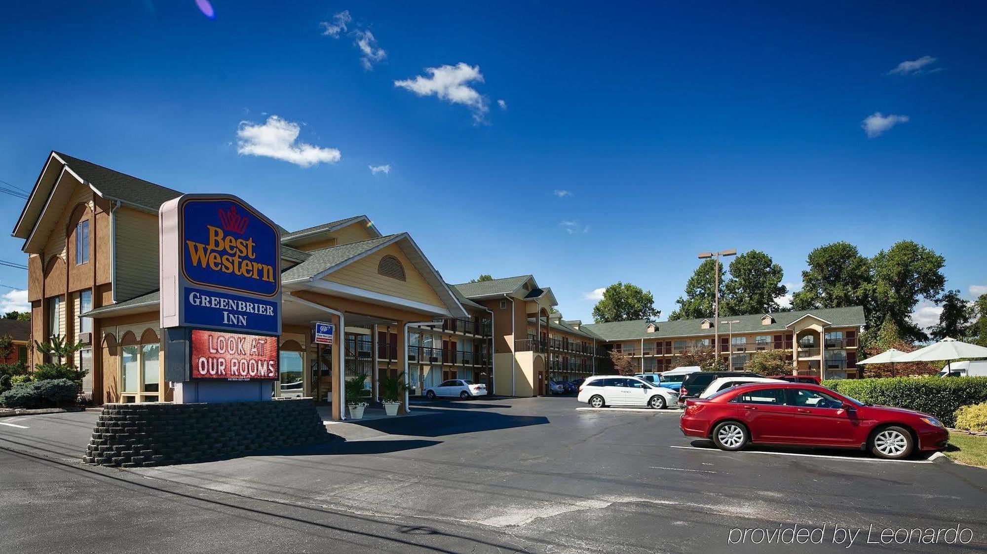 Baymont By Wyndham Sevierville Pigeon Forge Exterior photo