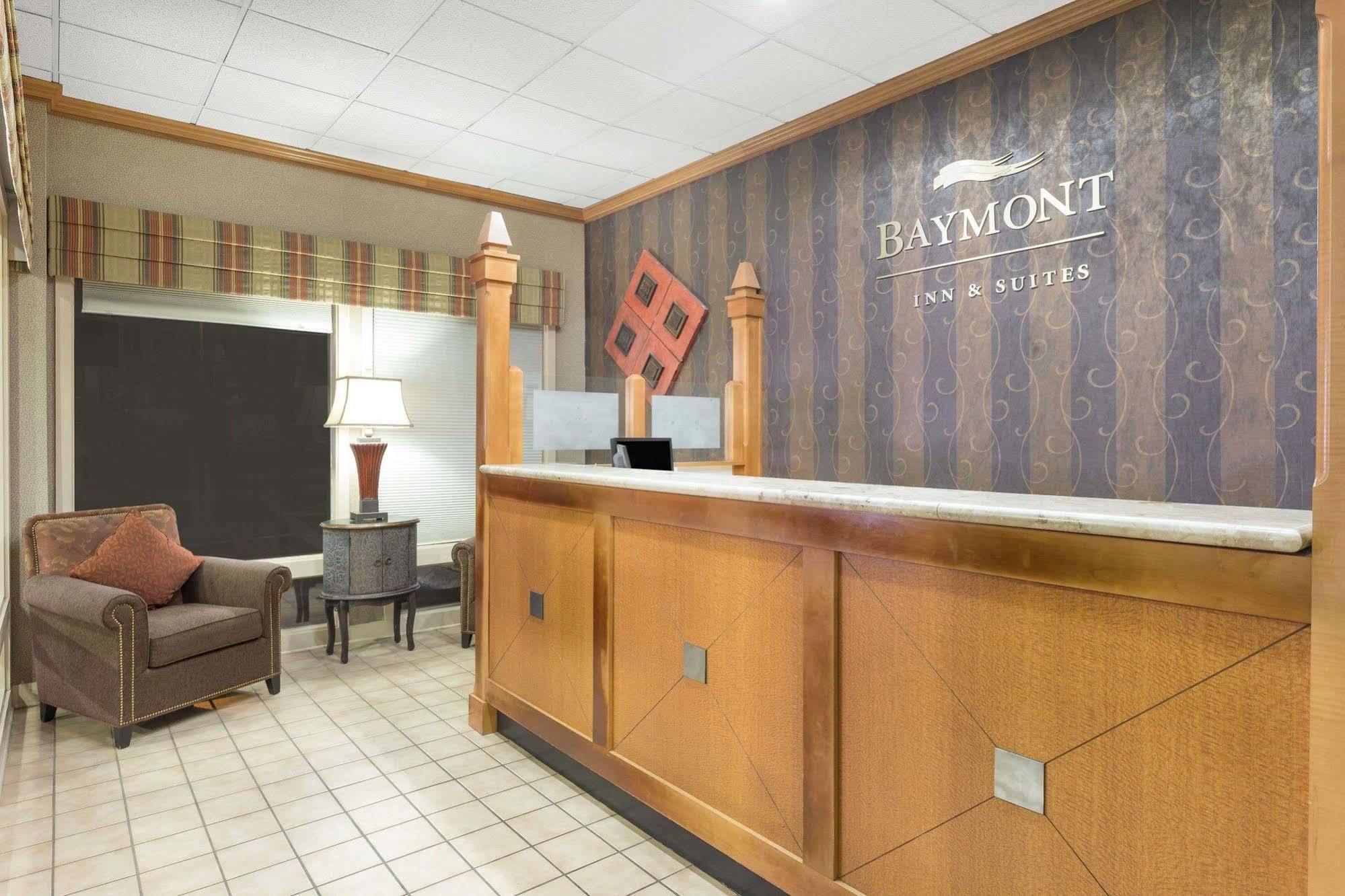 Baymont By Wyndham Sevierville Pigeon Forge Exterior photo